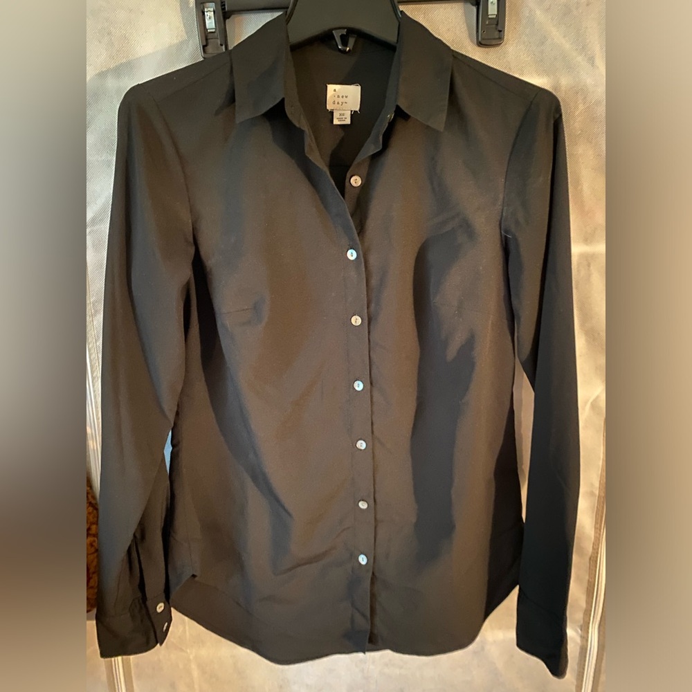 Women’s button down dress shirt